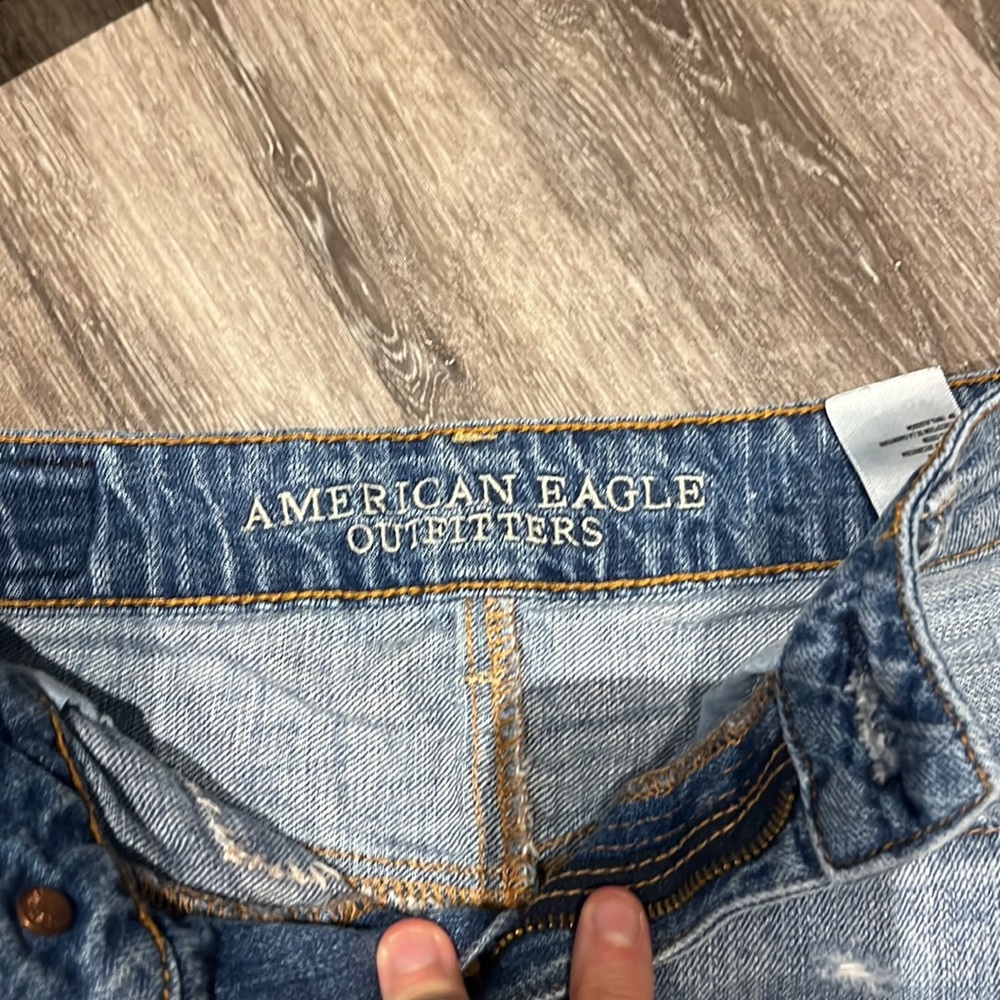 Shorts - Picture 3 of 3